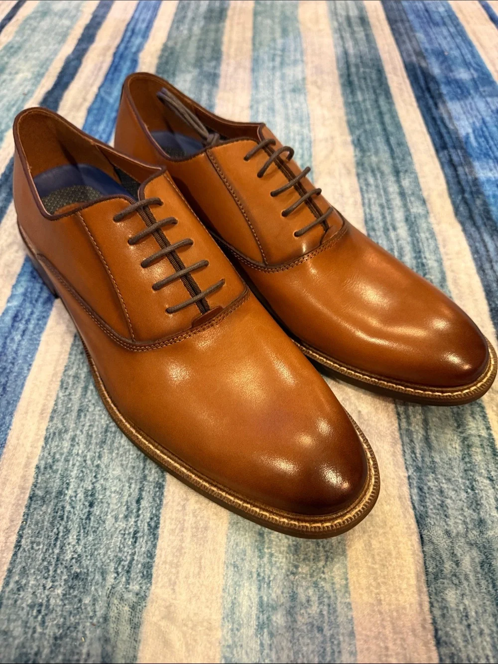 Vince Camuto Cognac Brown Leather Slip-On Loafers